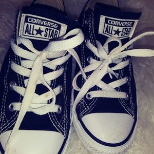 Coverse youth 3 fits like womens 5